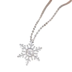 Collar Elegante de Alta Gama para Mujer, Diseño de Colgante de Copo de Nieve Blanco, Cadena de Eslabones Geométricos, Latón con Circonita, para Aniversario - Product Image 1