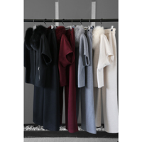 Ensemble 2 pièces sur mesure de haute qualité pour femme, coupe courte, col en fourrure de renard vieillie, en mélange de laine unie, zippé