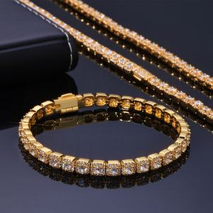 Pulsera de tenis para mujer con cristales de circonita cúbica micro pavé, cierre de caja seguro, bicolor oro y plata, no se deslustra, regalo de Navidad elegante - Product Image 3