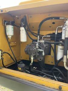 เครื่องขุด EC210วอลโว่มือสองพร้อมกระบอกสูบแขนยาวรับประกัน1ปีสำหรับเครื่องยนต์มอเตอร์เกียร์ - Product Image 3