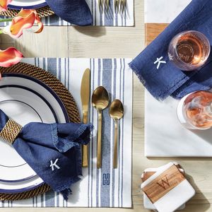 Serviettes de table en coton et lin en gros avec broderie personnalisée pour les acheteurs d'hôtels, restaurants et complexes hôteliers - Product Image 1