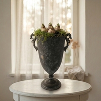 Urne trophée vintage en fer, thermolaquée, durable, pour extérieur, pot de fleurs en métal noir vieilli, décoration de jardin rustique, conteneur vert