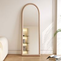 Miroir sur pied en verre épais de style nordique moderne, en velours crème de haute qualité, avec cadre en MDF arqué, pour la coiffure et les cosmétiques