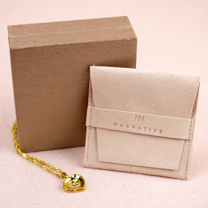 Custom Logo pacchetto di gioielli scatola e borsa in finta pelle scamosciata busta con inserto in microfibra gioielli sacchetto di imballaggio con patta - Product Image 3