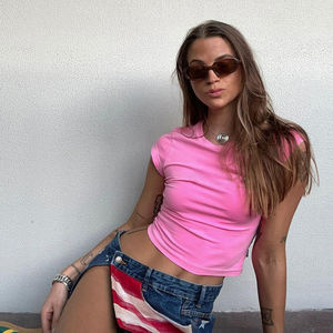 เสื้อครอปแขนสั้นสำหรับผู้หญิงเสื้อยืดผ้าฝ้ายโพลีเอสเตอร์ออกแบบได้ตามต้องการสำหรับฤดูร้อน - Product Image 5