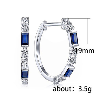 Orecchini a polsino con cristalli blu per donna, minimalisti ed eleganti, accessori moda per l'uso quotidiano - Product Image 3