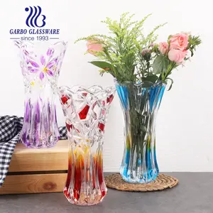 Taille-Volledige Vorm Gespoten Glazen Vaas Groothandel Kristal Wit Glas Bloemhouder Voor Thuis Kantoor Decor Geschenk Glazen Vaas