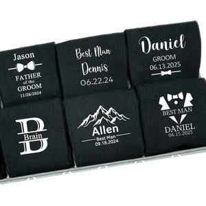 Chaussettes personnalisées avec le nom du père de la mariée et du marié - Chaussettes habillées pour le témoin et les garçons d'honneur - Product Image 1