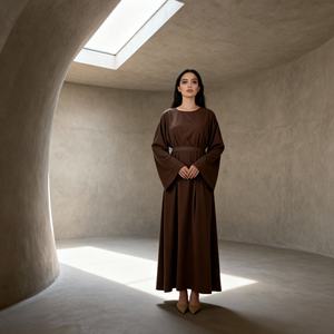 Robe Abaya Islamique Modeste en Polyester Uni de Haute Qualité pour Femmes Musulmanes Vente en Gros Personnalisée Nouveau Design - Product Image 2