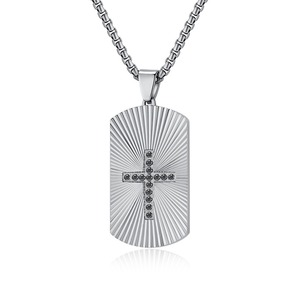 Klassische Trendige Fächerförmige Kreuz-Halskette mit Eingelegten Steinen Europäischer Vintage-Schmuck Titan-Stahl Kruzifix-Anhänger Halskette - Product Image 3
