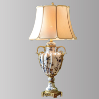 Lampes de table de bureau de haute qualité, style oriental, éclairage d'hôtel, style antique rétro, haut de gamme, populaires, pour salon, vente en gros, céramique