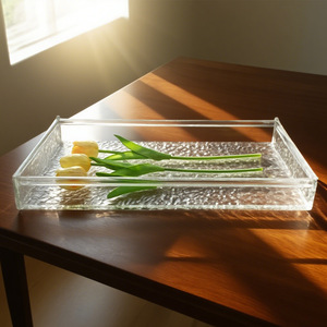 Bandeja Rectangular Acrílica 41x30x5.5cm con Diseño de Ondas de Agua para Uso Decorativo en Sala de Estar - Product Image 1
