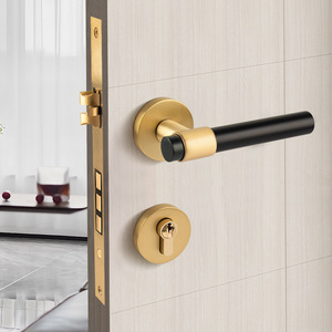 Poignée de porte silencieuse en laiton doré brillant de luxe, vente en gros d'usine, levier intérieur silencieux pour projets hôteliers <span class=keywords><strong>et</strong></span> commerciaux - Product Image 2