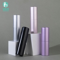 YAN Packaging – Flacon de parfum vide rond coloré de 20 ml, double paroi, portable, rechargeable, en aluminium, avec pulvérisateur en verre