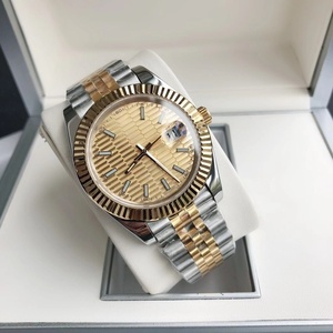 Reloj de calendario para hombre de alta calidad, lujoso y moderno, con esfera dorada y correa de acero inoxidable 904 para uso empresarial. - Product Image 1