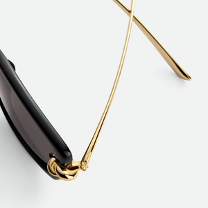 Bottega BV Elegant Rectangular Sunglasses Lightweight Frame Stylish Shades for Daily Outdoor Use Veneta - Product Image 4