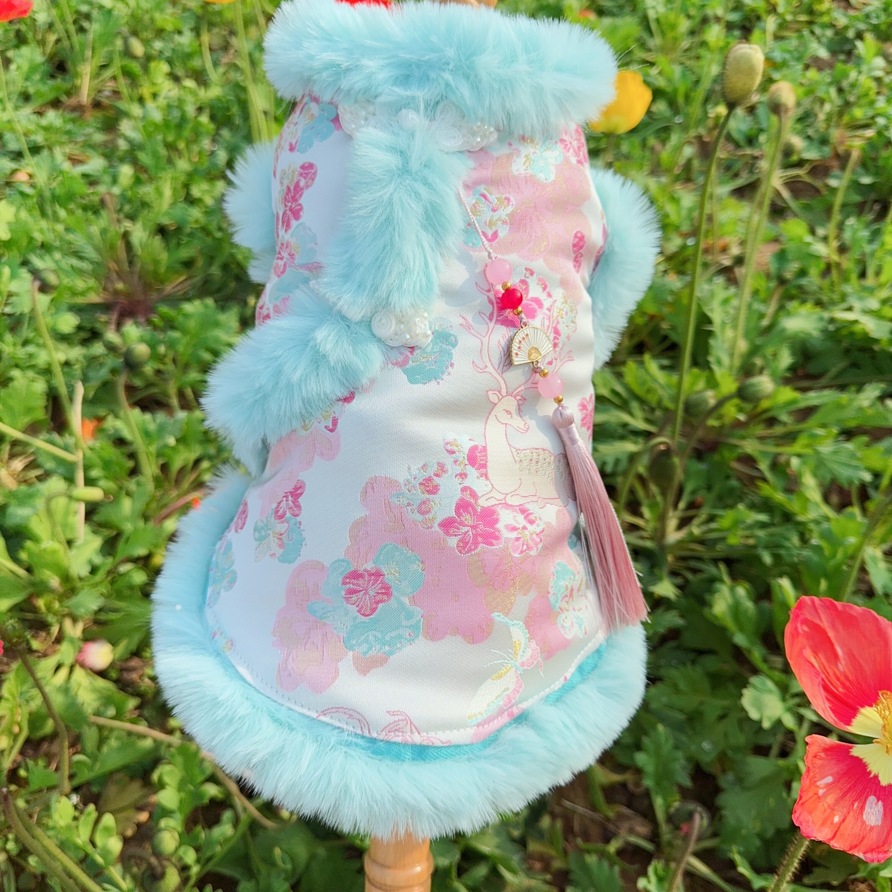 Chaleco Cheongsam con Forro Polar, Diseño "Pink Blue Deer Shadow"
