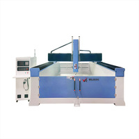 Défonceuses à bois multifonctions OEM ODM 5 axes 5.5KW et 360 ° CNC pour l'industrie de la sculpture sur bois