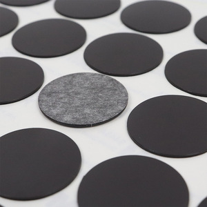 Blocs de points magnétiques flexibles de forme personnalisée, aimant en caoutchouc magnétique à dos <span class=keywords><strong>flexible</strong></span> avec auto-adhésif - Product Image 4