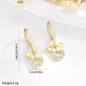 Sélection transfrontalière à la mode dessin animé Mickey <span class=keywords><strong>Minnie</strong></span> nœud papillon Zircon boucles <span class=keywords><strong>d</strong></span>'oreilles en laiton polyvalent haut de gamme sensation plaqué or 14 carats - Product Image 4