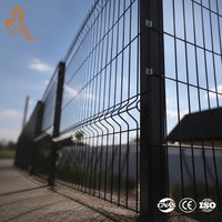 Clôture en treillis soudé enduit de poudre, clôture en treillis 3D, pliage en V, anti-escalade, clôture de périmètre pour ferme et cour, clôture en treillis 3D