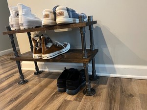 Étagère à chaussures à 2 niveaux en métal antique avec étagère en bois Design industriel pour le rangement des armoires de salon dans la chambre sombre - Product Image 6