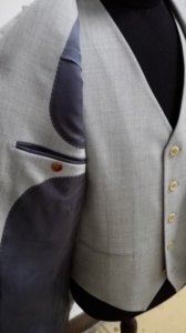<span class=keywords><strong>Costume</strong></span> gris en laine <span class=keywords><strong>sur</strong></span> <span class=keywords><strong>mesure</strong></span> pour les garçons d'honneur, cérémonie de mariage - Product Image 4
