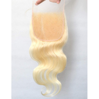 26/28/30 Inch Raw Virgin Remy Natural 613 Blonde Silky Straight Hair Bundles dengan Closure 100% Rambut Asli Cina