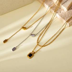 Collar con Colgante de Estrella Lunar Geométrica de Acero Inoxidable 304 de Alta Gama de Lujo para Mujer con Acabado Chapado en Oro Real de 18K - Product Image 1