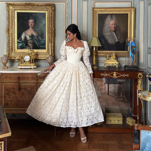 Cổ điển lấy cảm hứng từ Phụ nữ dài tay áo trắng Ren Maxi <span class=keywords><strong>Dress</strong></span> hoa Corset thiết kế cổ vuông cho đám cưới dịp sự kiện chính thức - Product Image 1