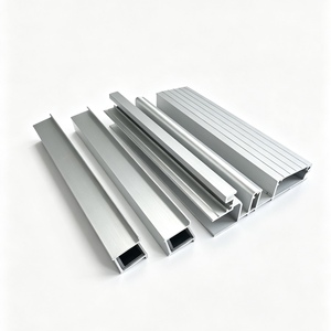 Rail <span class=keywords><strong>de</strong></span> guidage inférieur en aluminium sur mesure pour <span class=keywords><strong>porte</strong></span> <span class=keywords><strong>coulissante</strong></span> pliante avec nervures antidérapantes, argent/noir - Product Image 1