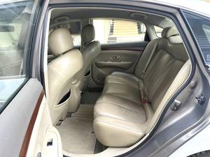 Confort <span class=keywords><strong>Connecté</strong></span> : Nissan Sylphy 2.0 <span class=keywords><strong>XL</strong></span> Tech Pack 2009, Automatique, Écran Tactile et Plus Encore, un Compagnon Quotidien Plus Intelligent - Product Image 5