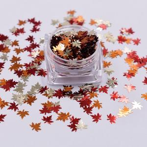光沢のあるネイルスパンコールグリッターレジンスパークルメープルリーフ紙吹雪チャンキーグリッタースパンコールDIYモールドアートネイルアートワークホリデー - Product Image 5