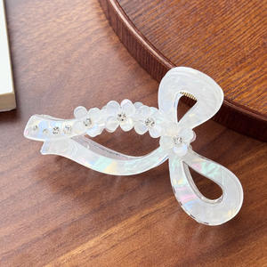 Pinza de Pelo con Lazo Degradado y Diamantes de Imitación, Flor Tridimensional Pequeña, Clip Grande de Acrílico, Pinza de Plástico Tipo Tiburón - Product Image 3