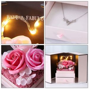 Nouveauté 2025 - Boîte de fleurs de savon - Fleurs de savon rose - Boîte cadeau pour la Saint-Valentin - Product Image 3
