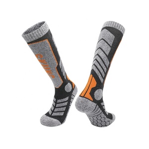 LINGTU 8205 <span class=keywords><strong>Chaussettes</strong></span> de sport Skisocken <span class=keywords><strong>Chaussettes</strong></span> de <span class=keywords><strong>ski</strong></span> Oem Outdoor Camping <span class=keywords><strong>Chaussettes</strong></span> de <span class=keywords><strong>ski</strong></span> en laine mérinos <span class=keywords><strong>Chaussettes</strong></span> de <span class=keywords><strong>ski</strong></span> pour hommes et femmes - Product Image 1