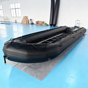 Bateau pneumatique de 7 m, directement de l'usine, en PVC/Hypalon, personnalisable, 20-30 places, certifié CE, avec moteur <span class=keywords><strong>hors</strong></span>-<span class=keywords><strong>bord</strong></span>, plancher en aluminium/<span class=keywords><strong>bois</strong></span>/air - Product Image 4