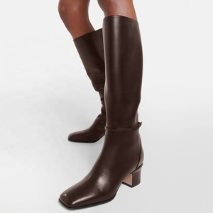 Bottes hautes pour femmes en cuir véritable, grande taille 46, coupe large, talons épais bas, fermeture éclair latérale - Product Image 1