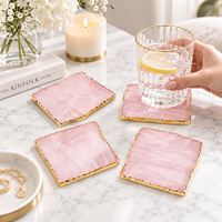 Sous-verre en quartz rose naturel avec bord doré, tranche de pierre, marque-place de mariage, décoration de table et de maison en cristal