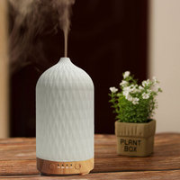 Diffuseur d'arômes en céramique, diffuseur d'huiles essentielles, diffuseur ultrasonique d'aromathérapie, diffuseur en céramique creux pour bureau, chambre à coucher