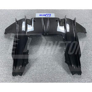 Kit carrozzeria in fibra di carbonio a secco per diffusore posteriore Mclaren GT - Product Image 2