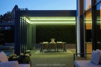 Pergola Bioclimatique Motorisée Personnalisée en Aluminium Écologique avec Toit Ondulé, Cadre Thermolaqué, Résistante à la Neige et aux UV pour Balcon
