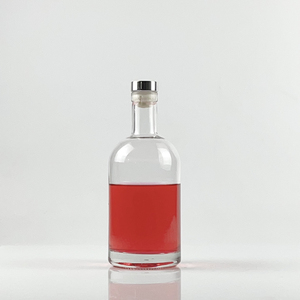 Bouteille de vodka ronde <span class=keywords><strong>populaire</strong></span> 750ml Bourbon 500ml bouteilles en verre bouteille de couleur de pulvérisation pour whisky Brandy rhum tequila <span class=keywords><strong>Gin</strong></span> - Product Image 1