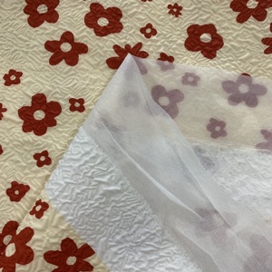 <span class=keywords><strong>Tissu</strong></span> matelassé à fleurs en polyester pongé 240T <span class=keywords><strong>thermique</strong></span> doux personnalisé pour doublure de manteau de veste - Product Image 4