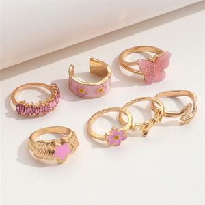 Set di Anelli da Donna Bohemien Trendy in Lega di Zinco Placcata Oro con Smalto Rosa, a Forma di Conchiglia, Stella, Angelo, Farfalla, Margherita, Lettera e Fiore - Product Image 6