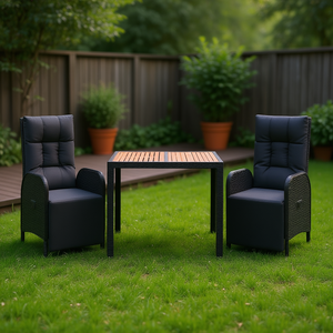 Set da Pranzo da Giardino in Rattan Nero per 2 Persone con Piano in Teak, Arredamento da Esterno dal Design Contemporaneo Resistente alle Intemperie - Product Image 2