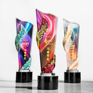 High-End Resin Feather Crystal Trophy Colorful Crystal Employee Awards for Commemorative Sales Engraved Christmas souvenir