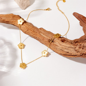 Flower Necklace Gold Plated Stainless Steel Everyday Wearing Pendant Chain N2527 - Product Image 2