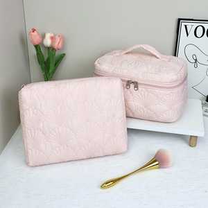 Ensemble de trousses de toilette roses à motif coquillage matelassé, grande capacité, organisateur de voyage portable, usage quotidien - Product Image 3