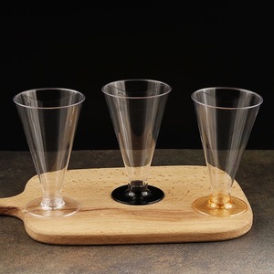 Tasses à Dessert avec Cuillères 5OZ Petite Tasse Parfait en <span class=keywords><strong>Plastique</strong></span> Transparent Gobelet Rond <span class=keywords><strong>Jetable</strong></span> Fruits Crème Glacée Gâteau Pudding Apéritif <span class=keywords><strong>Bol</strong></span> - Product Image 4